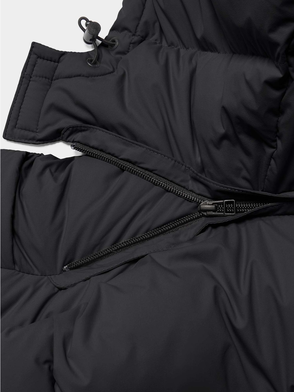 Aritzia Black Short Quilted Puffer Jacket with Hood - Picture 8 of 16